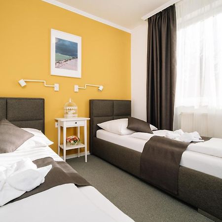 Topaz Apartmanhazak Balatongyörök Екстериор снимка