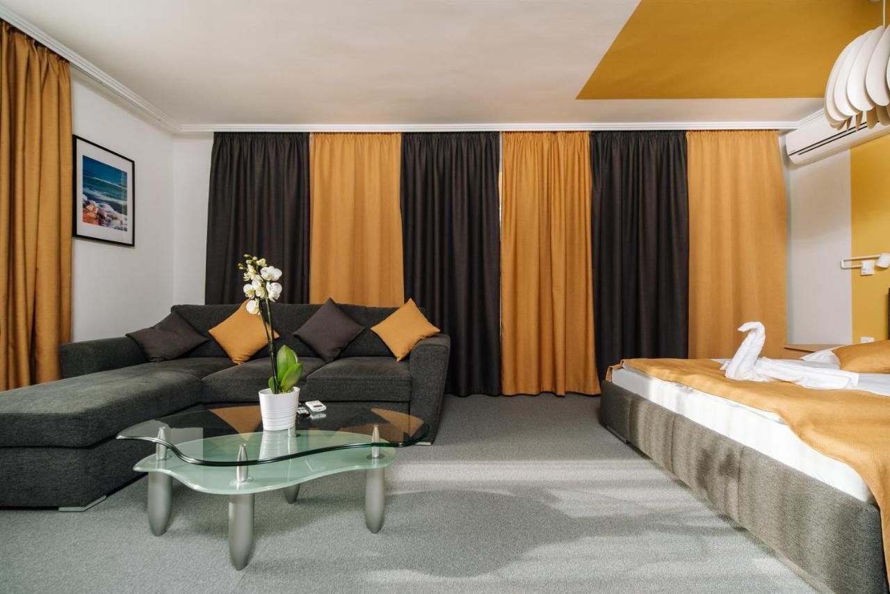 Topaz Apartmanhazak Balatongyörök Екстериор снимка