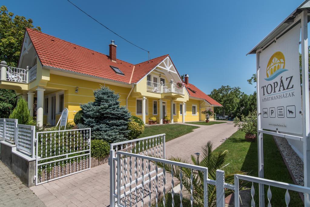 Topaz Apartmanhazak Balatongyörök Екстериор снимка